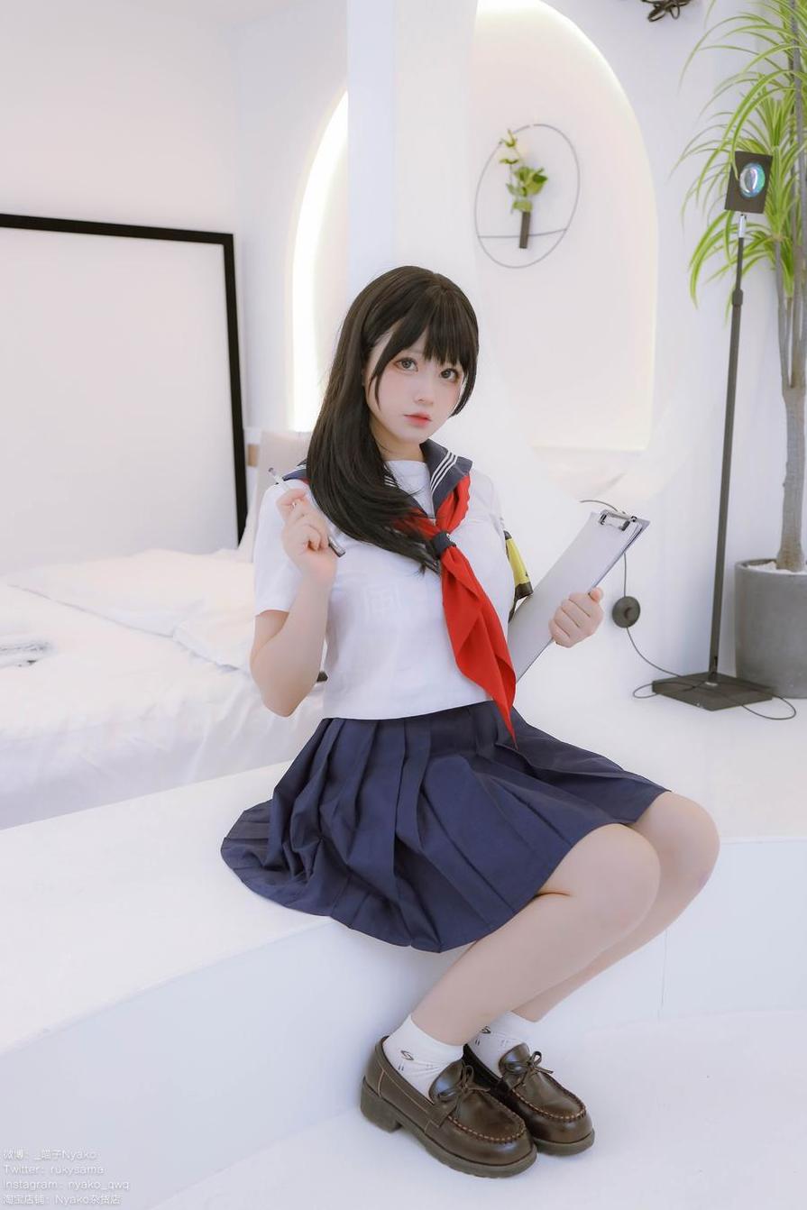 喵子nyakocos的精美图包送给你
