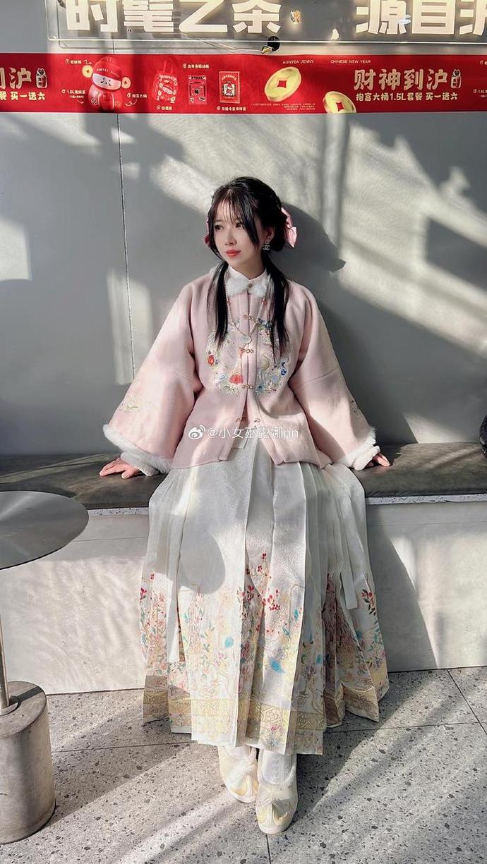 小女巫露娜定制，原图高清打包