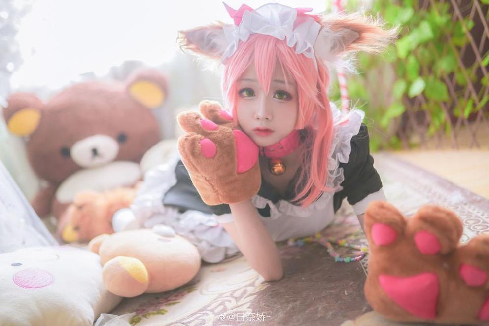 日奈娇cos黑暗修女：万物皆可破！她是巅峰的铁血修女cosplay