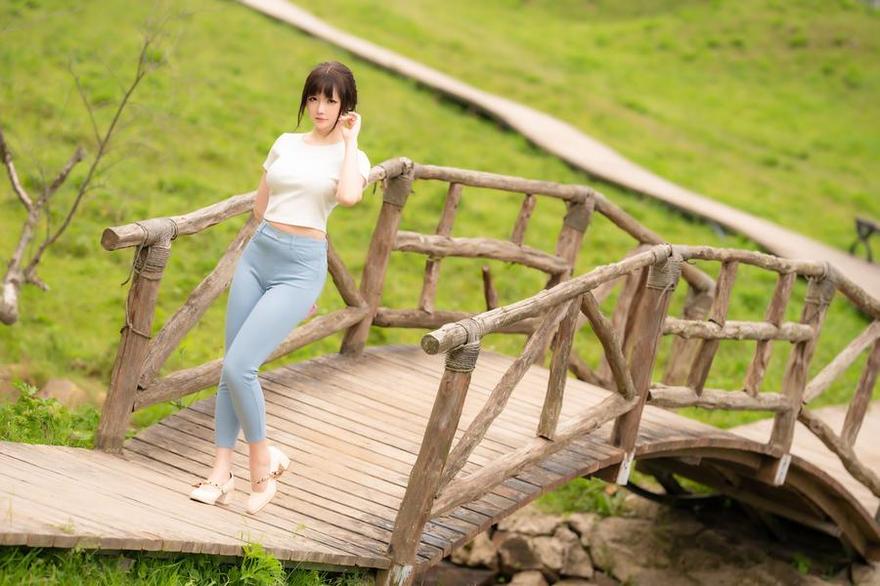 星之迟迟付费完整版给你最美不过的原图美图