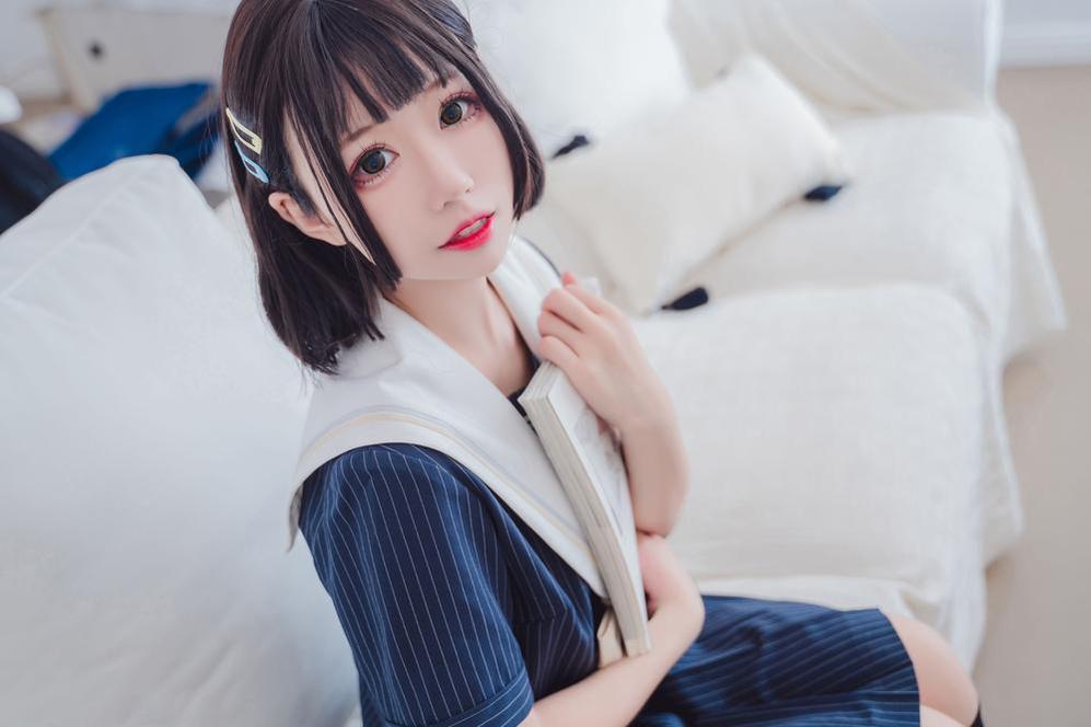 纯净唯美，猫君君cosplay小僵尸美图令人沉醉