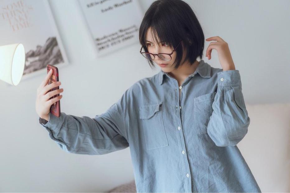 逐月su车内篇密码，点亮精致图片魔力。