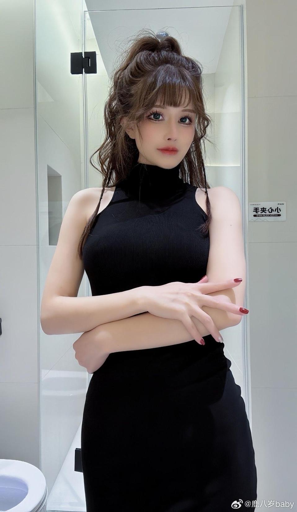 看到微博鹿八岁这套套图，我的Cos梦终于成真